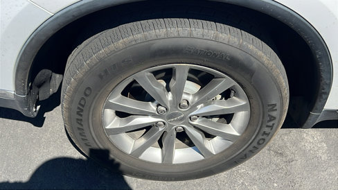 Used 2018 Dodge Durango SXT w/ 3rd Row Seating Group image 3