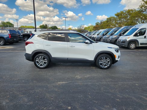 Used 2021 Kia Seltos S image 9