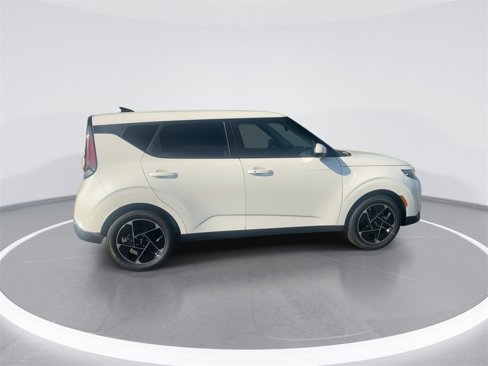 New 2025 Kia Soul EX image 9