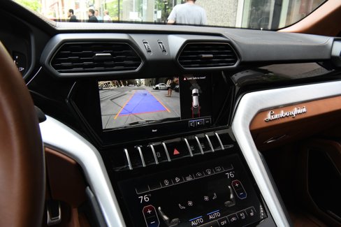 Used 2021 Lamborghini Urus image 17