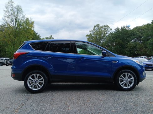 Used 2019 Ford Escape SE image 5