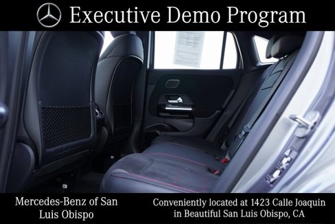 Used 2025 Mercedes-Benz GLA 250 4MATIC image 32