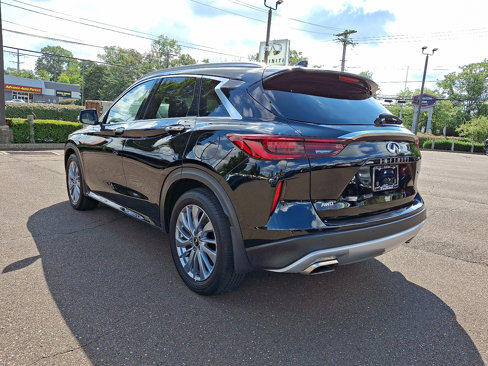 Certified 2024 INFINITI QX50 Luxe image 4