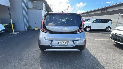 Used 2023 Kia Soul LX image 4