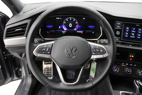 Used 2023 Volkswagen Jetta Sport image 18