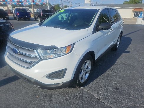Used 2018 Ford Edge SE w/ Cargo Accessory Package image 6