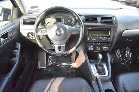 Used 2014 Volkswagen Jetta SE image 43