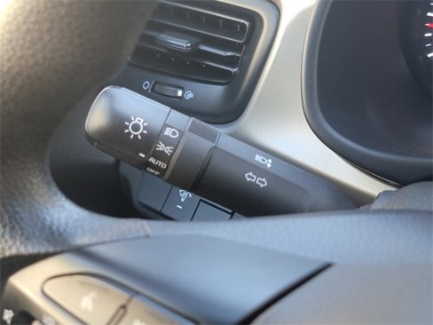 Used 2020 Kia Rio LX image 33