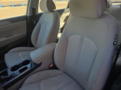 Used 2016 Hyundai Sonata SE image 24