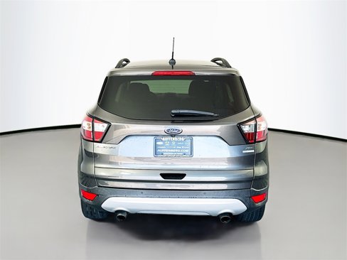 Used 2017 Ford Escape SE w/ Equipment Group 201A image 6