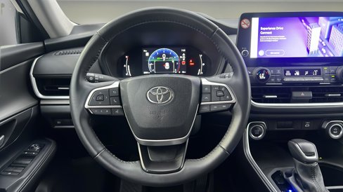 Used 2024 Toyota Grand Highlander XLE image 11