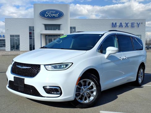 Used 2022 Chrysler Pacifica Touring-L image 1
