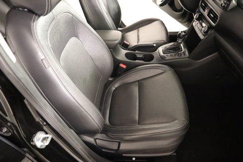 Used 2021 Hyundai Kona Ultimate image 13