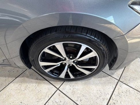 Used 2018 Nissan Maxima 3.5 SV image 10