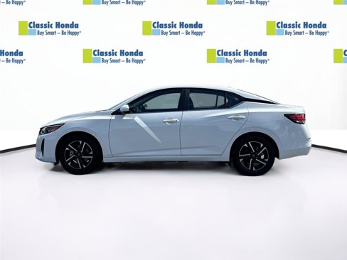 Used 2024 Nissan Sentra SV image 4