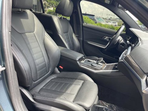 Used 2020 BMW 330i xDrive Sedan w/ Convenience Package image 20