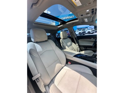 Used 2016 Cadillac CTS Sedan w/ Seating Package image 21