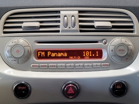 Used 2014 FIAT 500 Pop image 25