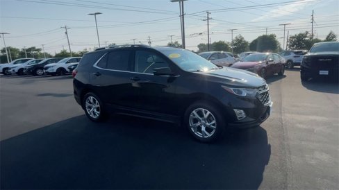 Used 2019 Chevrolet Equinox LT image 2