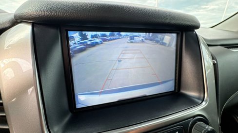 Certified 2018 Chevrolet Suburban Premier image 15
