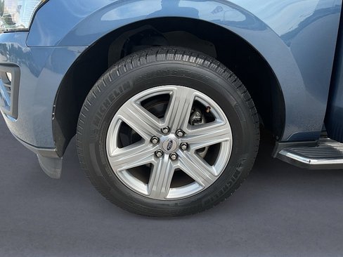 Certified 2020 Ford Expedition XLT w/ Equipment Group 202A image 11