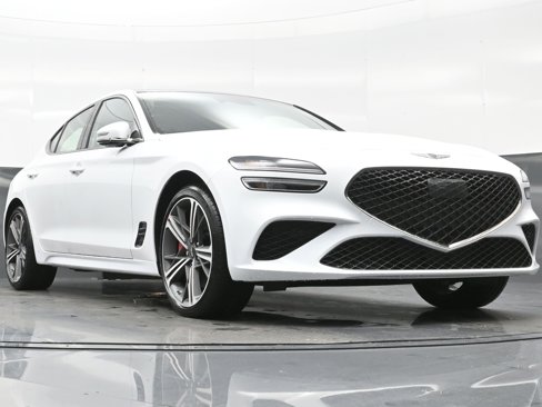 New 2025 Genesis G70 2.5T w/ Sport Prestige Package image 11