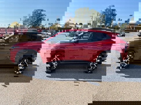 New 2026 Chevrolet Trax RS w/ Driver Confidence Package image 4