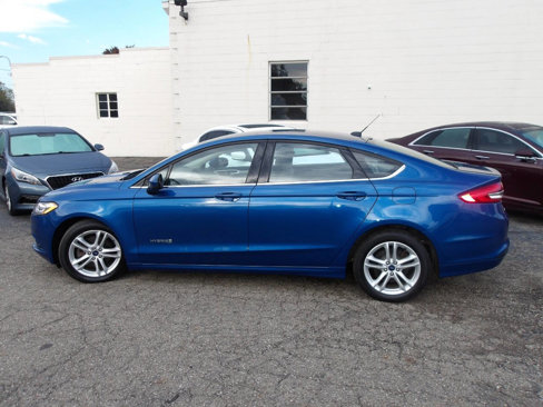 Used 2018 Ford Fusion S image 3