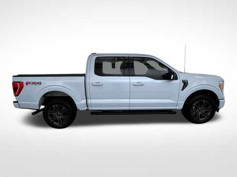 Certified 2022 Ford F150 XLT w/ Equipment Group 302A High image 4