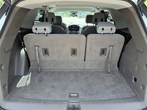 Used 2018 Chevrolet Traverse LT image 20