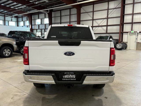 Used 2021 Ford F150 XLT image 9