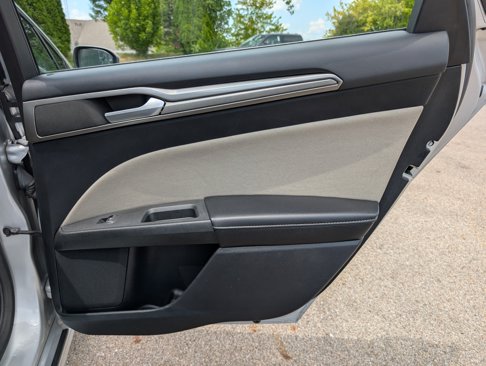 Certified 2017 Ford Fusion S image 30
