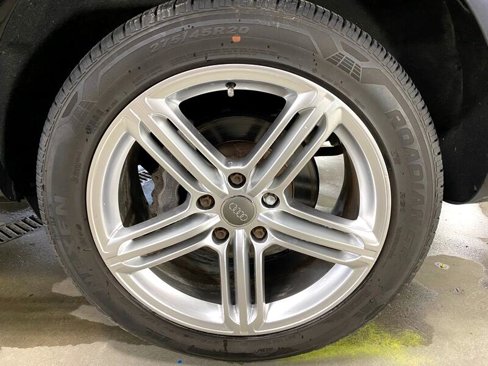 Used 2011 Audi Q7 3.0T Premium Plus image 10