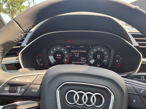 New 2025 Audi Q3 2.0T Premium image 14
