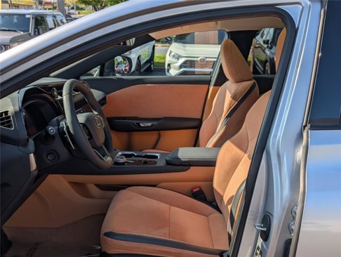 Used 2023 Lexus RZ 450e Premium image 17