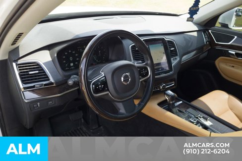 Used 2016 Volvo XC90 T6 Momentum w/ Momentum Plus Package image 6
