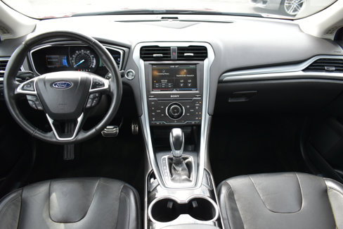 Used 2015 Ford Fusion Titanium image 11