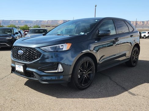 Certified 2024 Ford Edge ST-Line w/ Class II Trailer Tow Package image 5