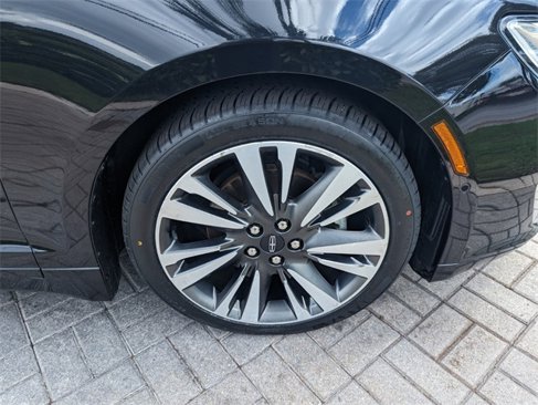 Used 2019 Lincoln MKZ Reserve image 18