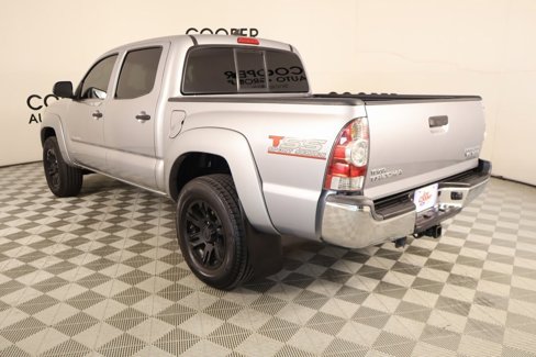 Used 2015 Toyota Tacoma PreRunner image 21