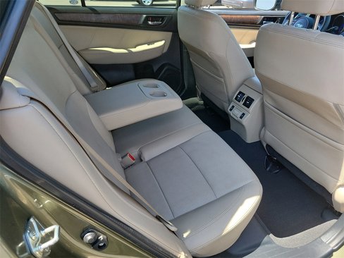 Used 2018 Subaru Outback 2.5i Limited image 18