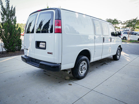 Used 2017 GMC Savana 2500 image 10