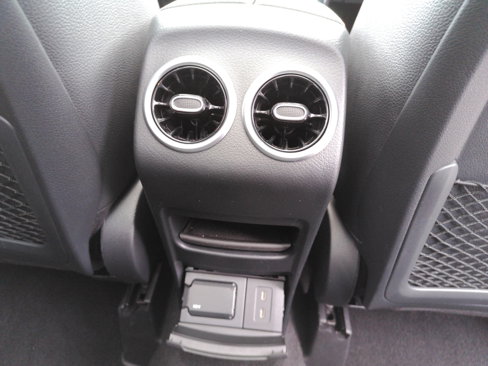 Certified 2025 Mercedes-Benz GLA 250 4MATIC image 24