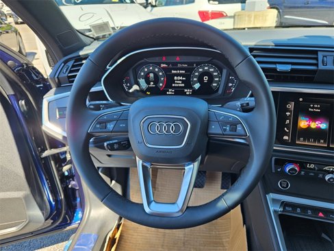 New 2025 Audi Q3 2.0T Premium image 10