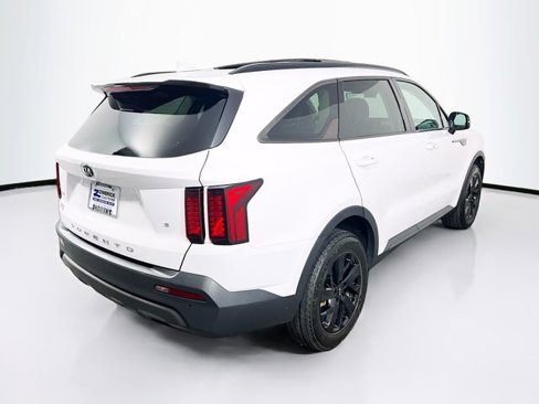 Used 2021 Kia Sorento S w/ Panoramic Sunroof Package image 7
