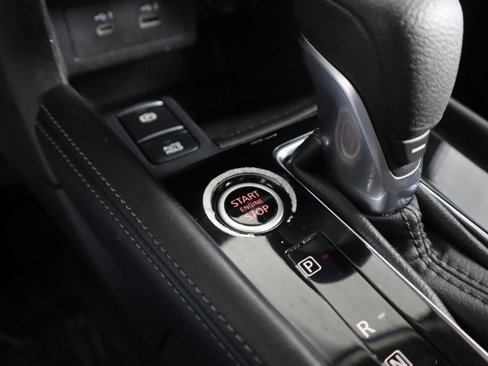 Used 2023 Nissan Kicks SV image 38