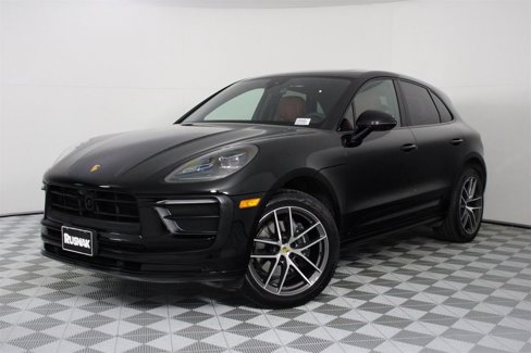 Certified 2025 Porsche Macan image 1