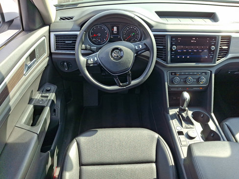 Used 2018 Volkswagen Atlas SE image 12