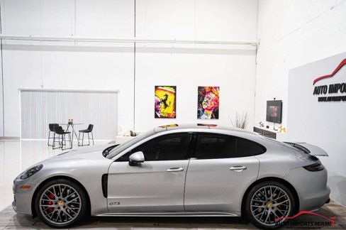 Used 2019 Porsche Panamera GTS w/ Premium Package Plus image 16