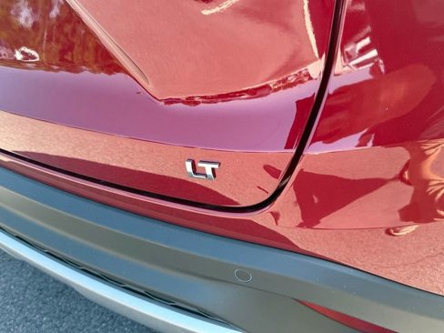 New 2025 Chevrolet Trax LT w/ Driver Confidence Package image 12